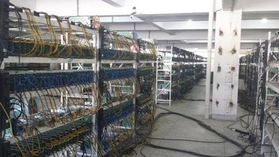 Canadian mining farm in a cold climate